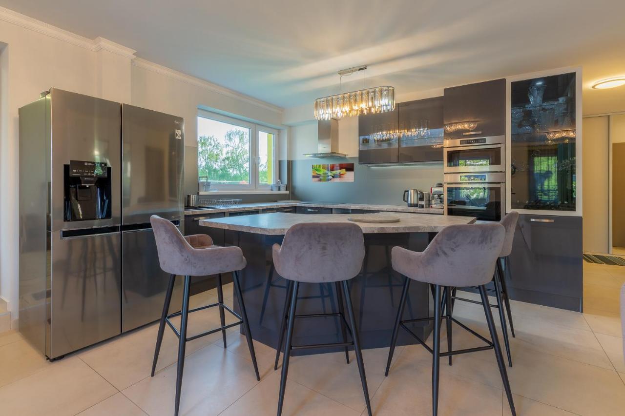 Admiral Luxury IV Apartman By Bltn Apartment Siofok Exterior photo