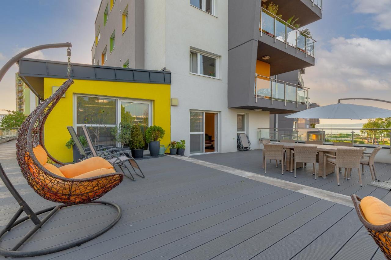 Admiral Luxury IV Apartman By Bltn Apartment Siofok Exterior photo