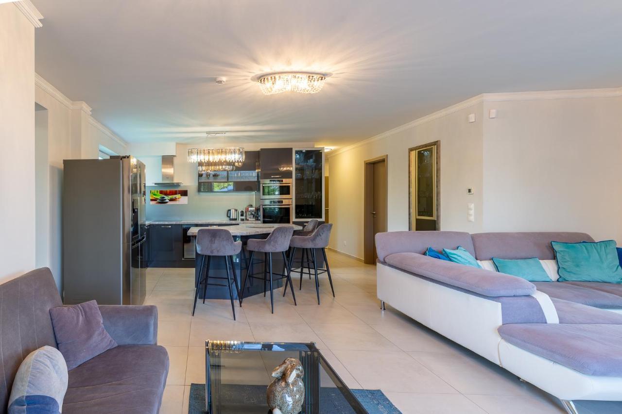 Admiral Luxury IV Apartman By Bltn Apartment Siofok Exterior photo