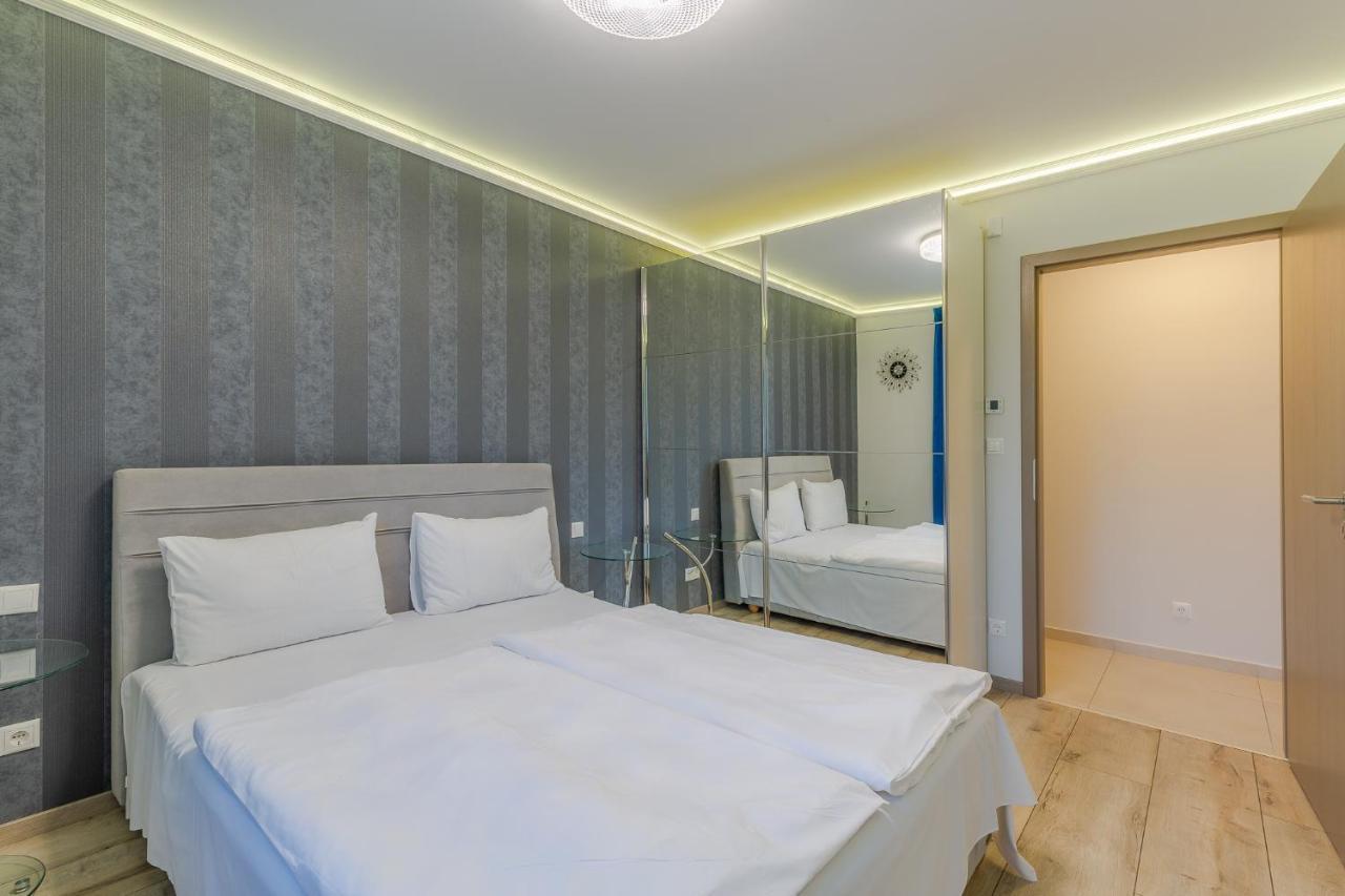 Admiral Luxury IV Apartman By Bltn Apartment Siofok Exterior photo